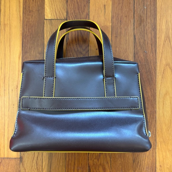 AWAY The Mini Everywhere Bag with Contrast Edge - Picture 4 of 12